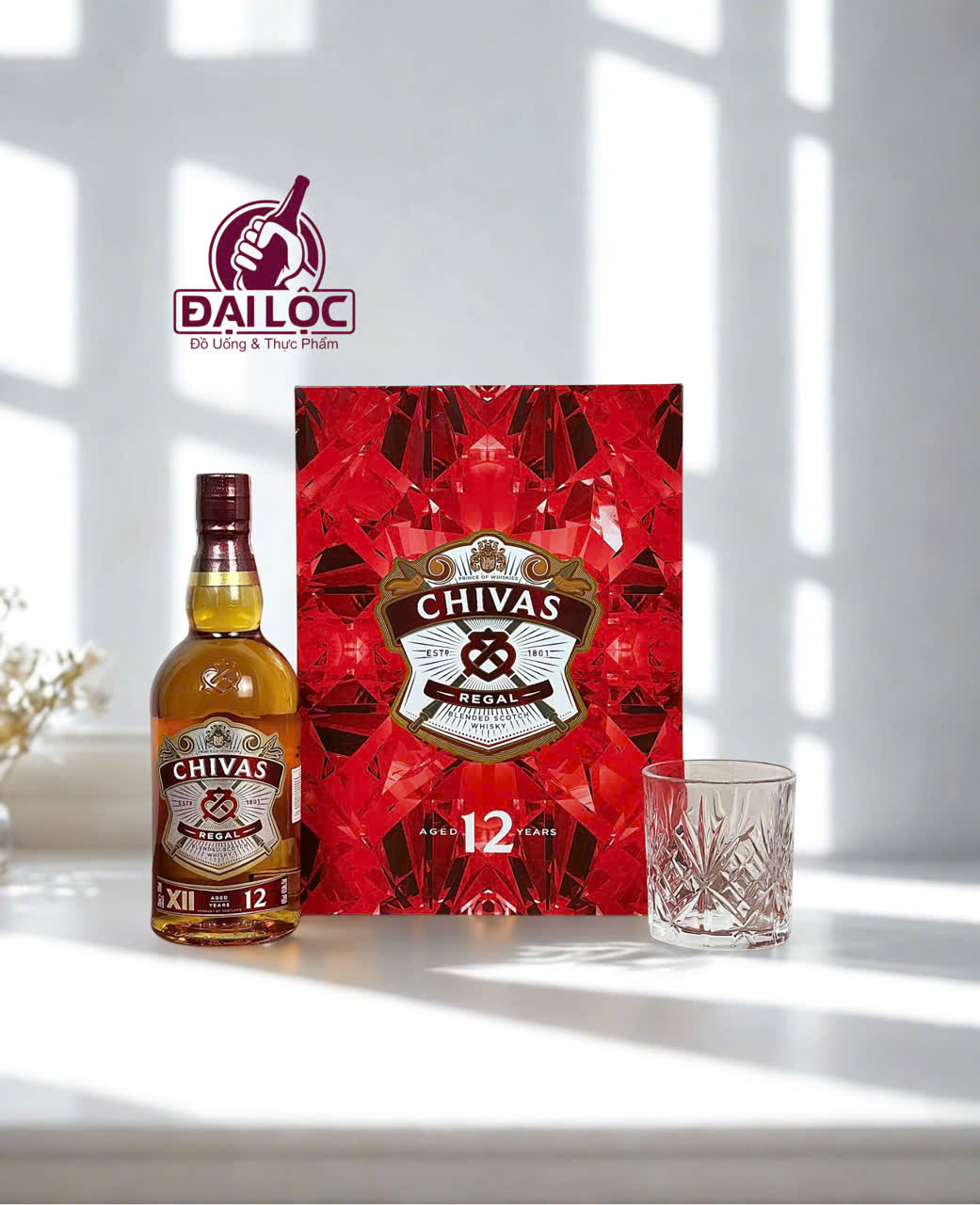 Hộp quà Chivas 12 2026 với thiết kế mới lạ cho năm Bính Ngọ