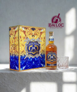 Hộp quà rượu Chivas 18 2026 ra mắt với thiết kế sang trọng vượt trội