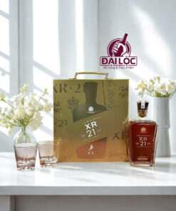 Hộp Quà Johnnie Walker XR 21 Chính Hãng kem,f ly