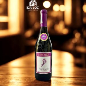Rượu Vang Mỹ Barefoot Pinot Noir 13,5% Chai 750ml